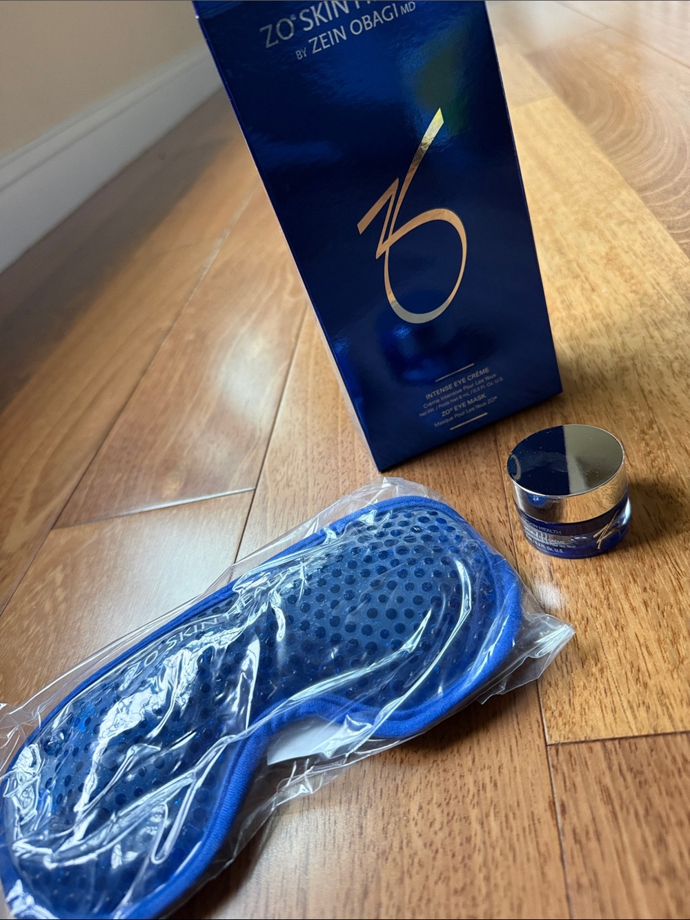 ZO Skin Health Intense Eye Cream & Cooling Mask Set